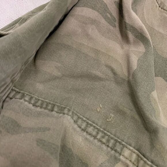 Wrangler Shorts 42R Camo Utility Cargo Hiking Relaxed Fit Outdoor Camping - Picture 9 of 9